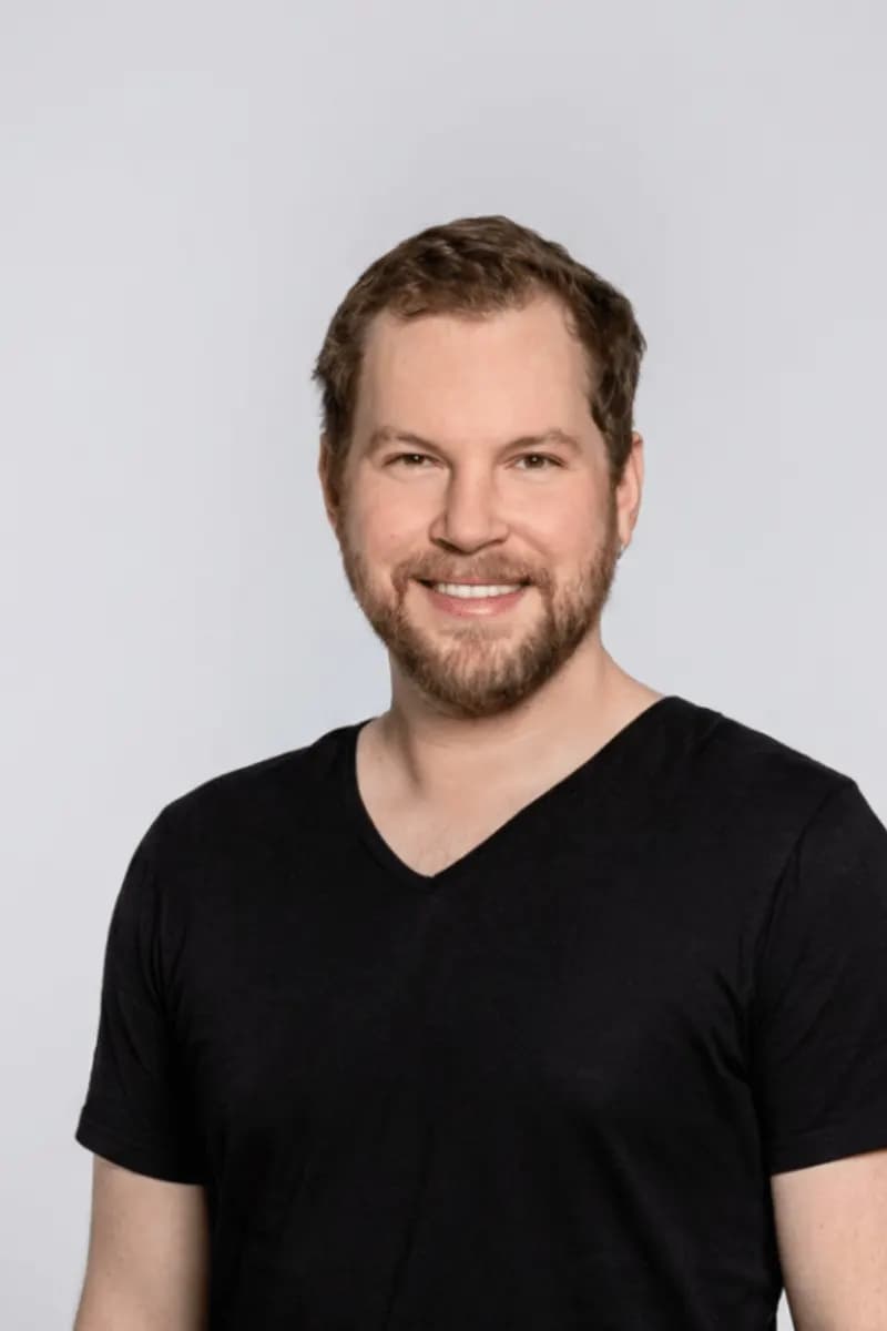 Tristan, dienstlich